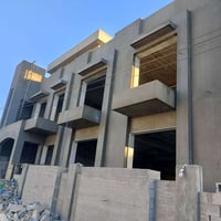 نشتغل لبخ خارجي وترميم بيوت داخلي وخارجي وتفليش وتنظيف ماعليك فقط مراس...