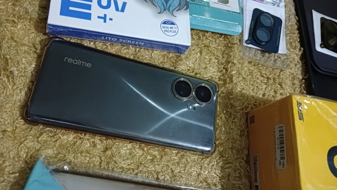 ريلمى 10 برو بلس رام 12+12 مساحه 256 شاشه اموليد 120هرتز معالج قوى شاحن سريع 67 وات سماعات استيريو كاميرا روعه 108 بطاريه 5000 اندرويد 15 خاصيه الnfc كسر الزيرو بكل حاجته اسكرينات وش وضهر وكاميرا شغال خط واحد للتواصل 01145321717


**إذا كنت صاحب هذا الإعلان وتريد حذفه لأي سبب، رجاءا أرسل رسالة إلى الدعم الفني**