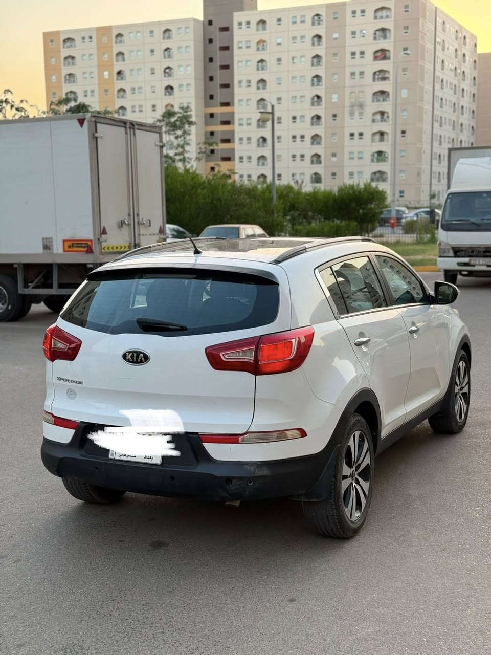 كيا ١٢ بدون صبغ . بيها بارد بسيط رقم بغداد .. قفل ..١٢٩…***********..
