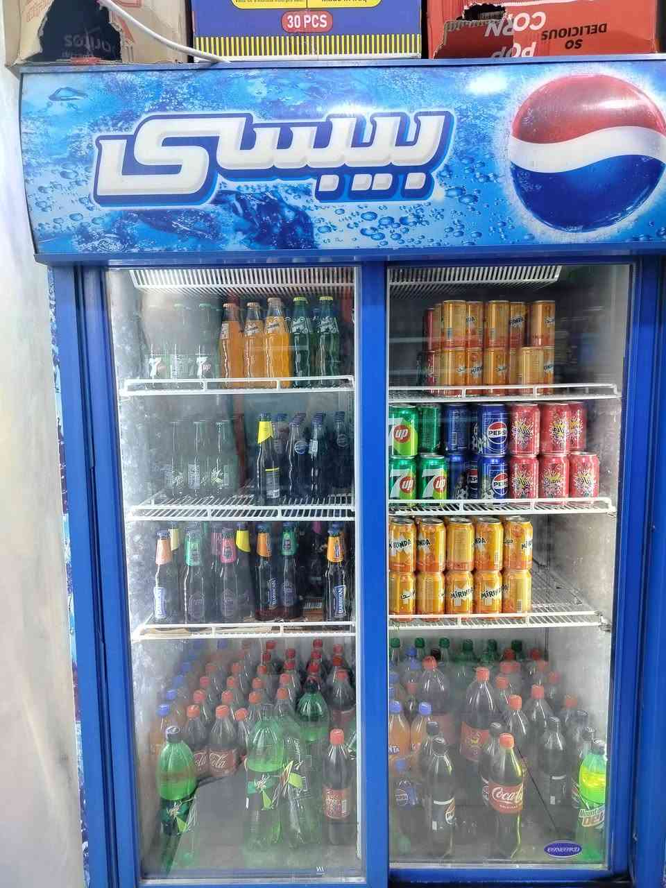 سلام عليكم  برادات للبيع  المكان ميسان حي الجامعه قرب مدارس المتميزين لتواصل ***********
