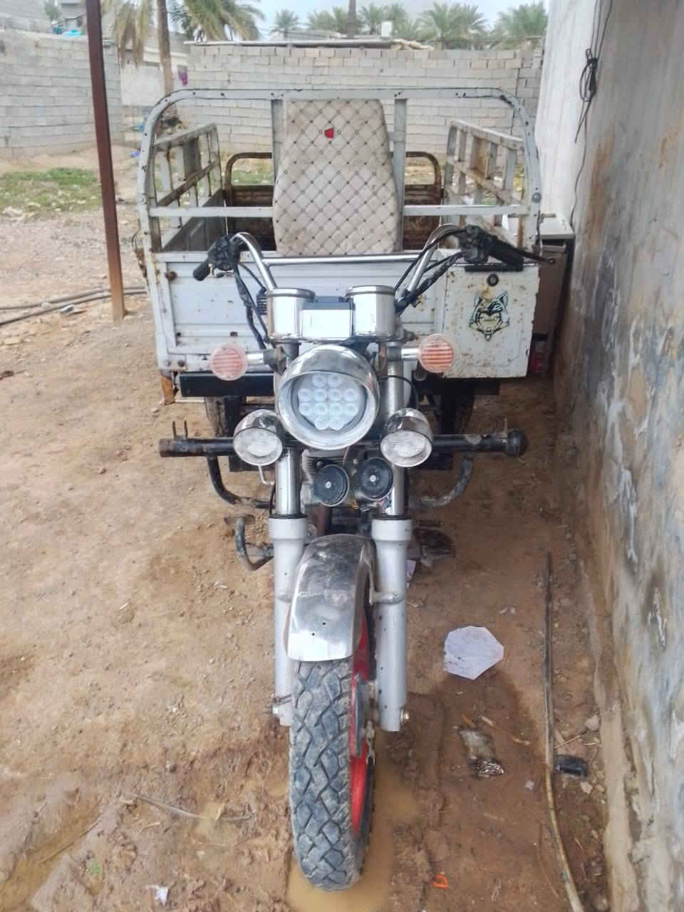 للبيع سلف هندر كلهه شغالة تخم تاير اوراق صولية عنوان ديالى بعقوبه تقاطع ساده رقم  ***********
