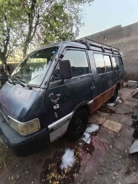 للبيع كيا بستا موديل 94 رقم بغداد حمل مكينه مجفته جديد كير واكسل خير من الله تخم تاير كهربائيات كله شغاله باتري جديد دينمو جديده بور مشط جديد سعر ٣٣ مكانه بغداد ***********
