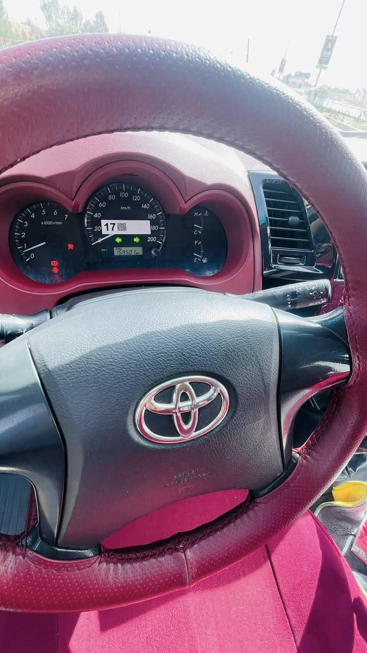 سلام عليكم فور ويل 13 كفاله عامه حتا من شخط رقم شمالي سنويه وهزه جديد سياره ماشيه قليل سبير منازل كير عادي شركه جيهان سياره جديده جداً كلها وضع شركه شرط تحويل مكاني كربلاء طريق نجف شراي يتصل ***********
