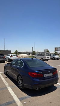 ♥️ BMW 530i وكالة العروش كلين تايتل  2017 M-Package بلاد من الوكالة  -...