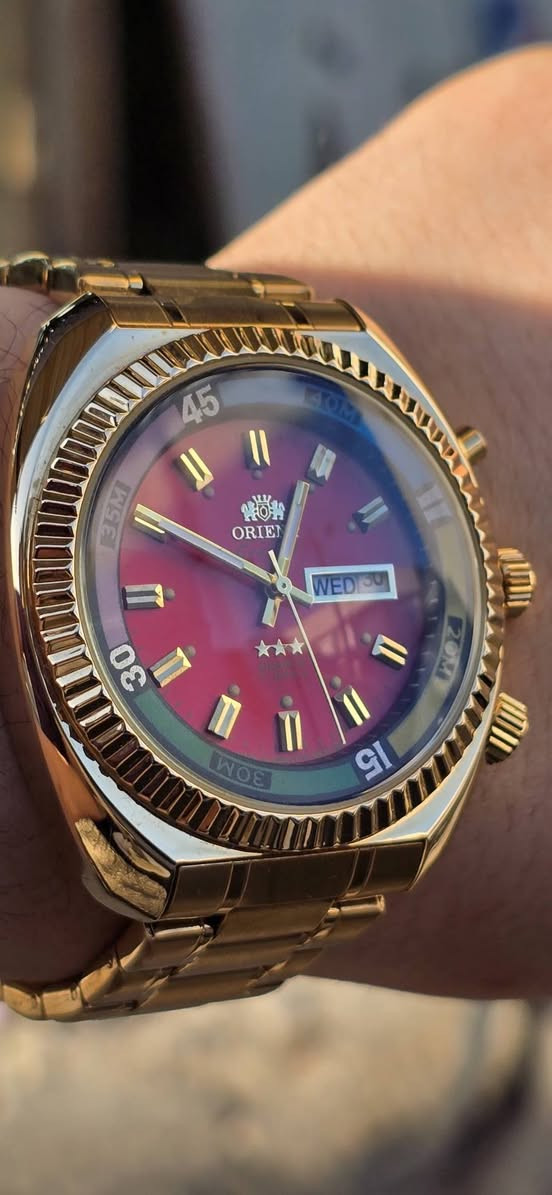 اورينت  كرستل ياباني دولي
مخزن غير مستعمل 
ردك داخلي دوار دبل تايم 
مكينه ٢١ جوهره  
معدن نيكل كوم مع الستانلس ستيل 
ضد الماء  لومينوس بالكامل
مختم بالكامل
السعر ٣٠ الف على اول تم


**إذا كنت صاحب هذا الإعلان وتريد حذفه لأي سبب، رجاءا أرسل رسالة إلى الدعم الفني**