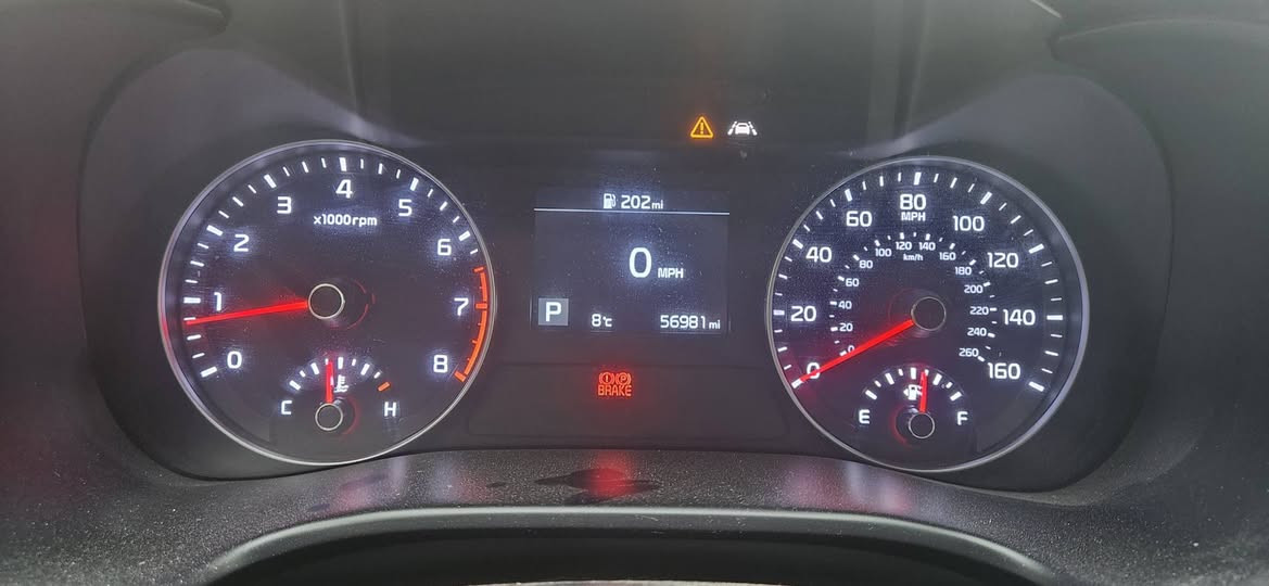 کیا فۆرتی2019 مرغووب
ڕەنگی نەفتی 
سبووغ : بۆنیت + چاملغ 
بێ ژۆرێ بێ ایرباگ 
ـــــــ
135 وەڕەقە و مەجال أربيل, العراق


**إذا كنت صاحب هذا الإعلان وتريد حذفه لأي سبب، رجاءا أرسل رسالة إلى الدعم الفني**