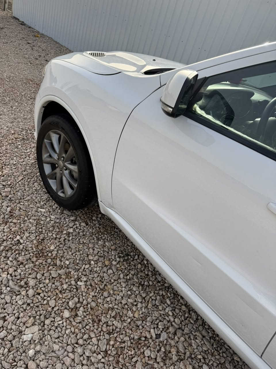 السلام عليكم دورنكو Gt2019كلين تايتل بس بنيد محدثrtبدون حادث بدون حادث مواصفات فول ماعدا الفتحه رقم بغداد مشروع وطني حصرا باسمي مكان السياره حله سياره ماشيه 77شرط جديده لمعرفه التفاصيل الاتصال ***********
