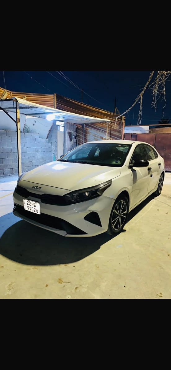 السلام عليكم فورتي 23 ماشية 39 مكينة دوش 2000 سيارة على وضع امريكا صور الحادث بالمنشور نص فول رقم اربيل بأسمي تريد تحويل تريد وكالة 
السعر /152 وبيهه مجال 
العنوان / بغداد 
الهاتف/***********
