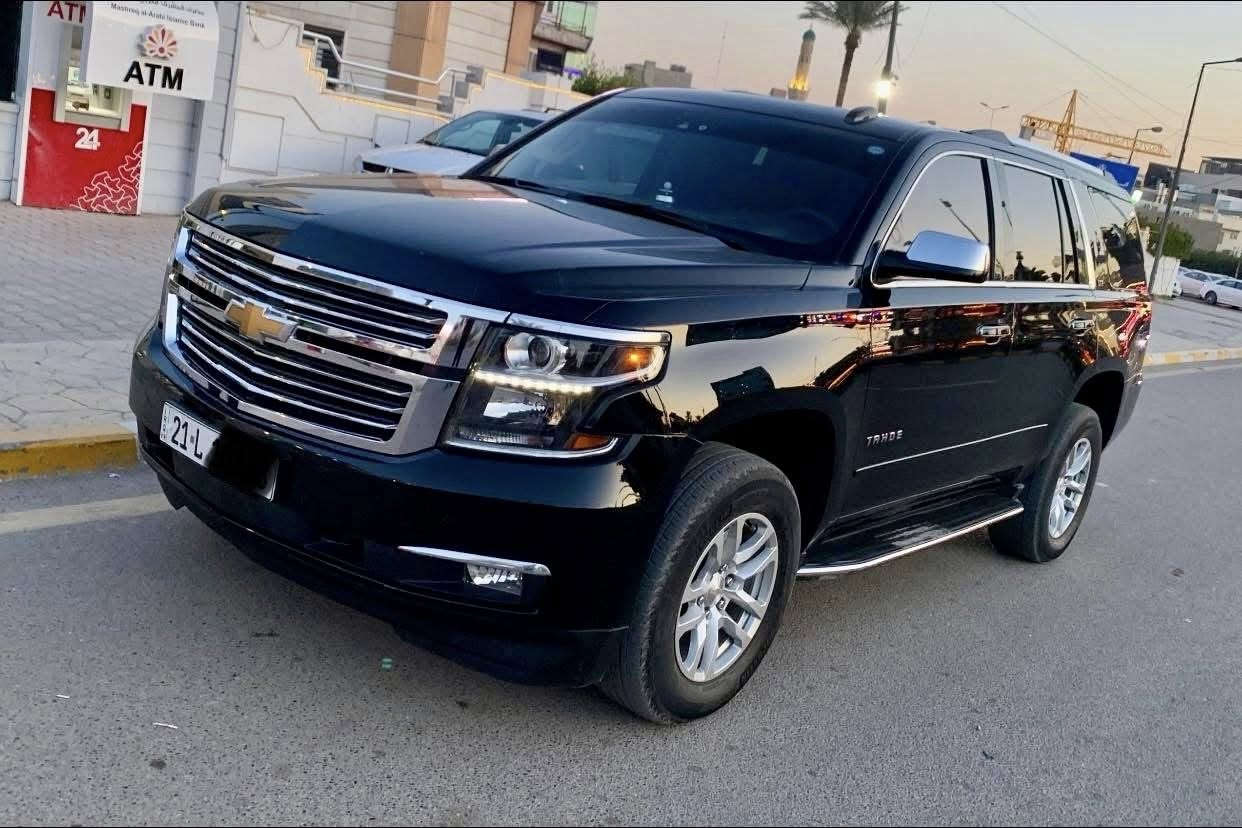 تاهو خليجي 2015 فئه LtZ فول مواصفات رقم سليمانيه باسمي هزه وسنويه جديه وبيها موافقه تظليل من المرور لمده سنه 
رادارات جانبيه كشن هزاز قاصه كفاله عامه السياره 
السعر 347
مكانها الكرخ ***********
ماشيه 147 km
