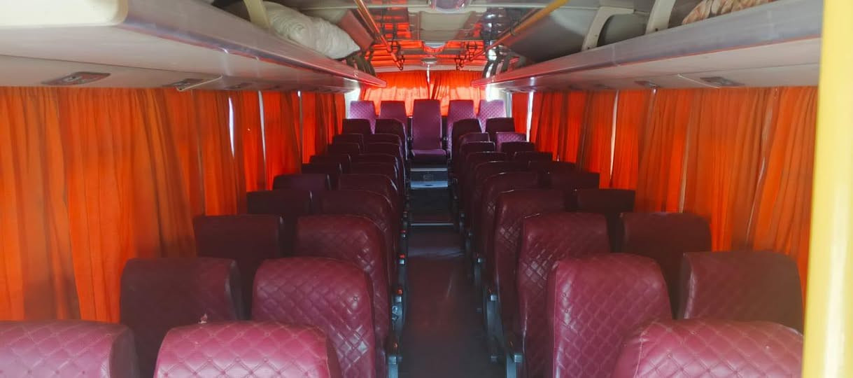 السلام عليكم هونداي 2008رقم إنكليزي باسمي مكينه جديده تخم تاير تبريد جديد للستفسار***********
