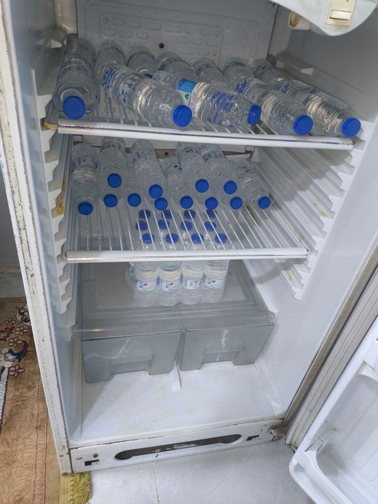 ثلاجة كونكورد 16 قدم 
شغالة تجميد فوك وجوة 
للاستفسار عن السعر خاص 

مكاني الحسينيه راشدية


**إذا كنت صاحب هذا الإعلان وتريد حذفه لأي سبب، رجاءا أرسل رسالة إلى الدعم الفني**