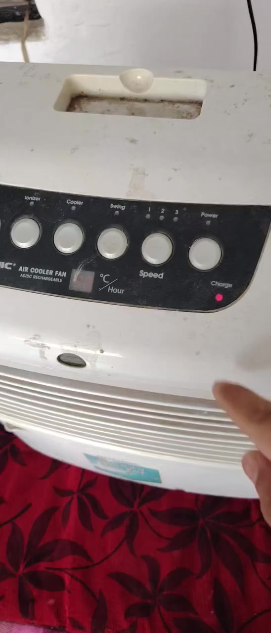 غراض للبيع كل شي بسعره راسل واتساب *********** وبل خدمه او خاص
