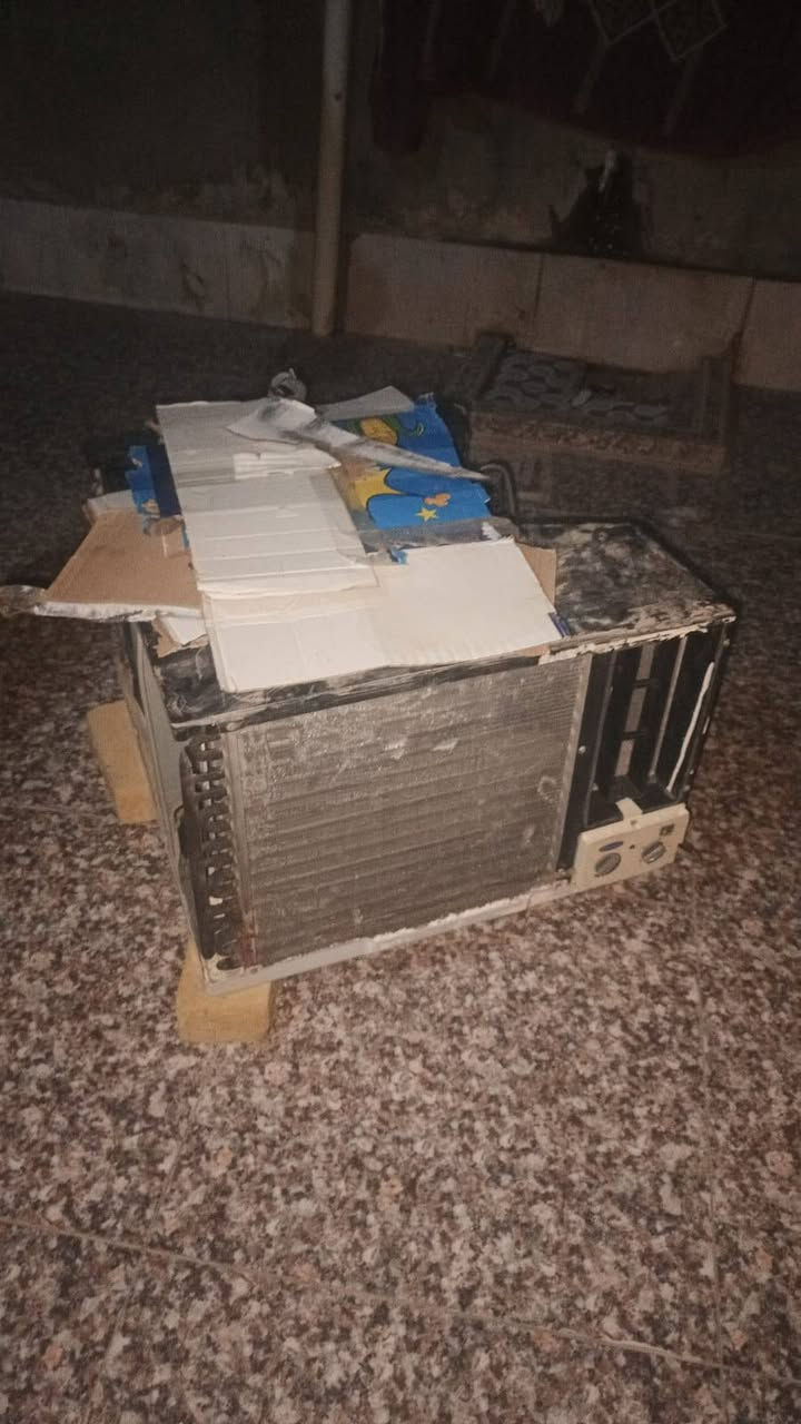 مكيف كايرير طن ونص مستخدم 
نضيف وجان متروك شغال مابي شي 
تواصل ع رقم ***********/
175سعر بي مجال
