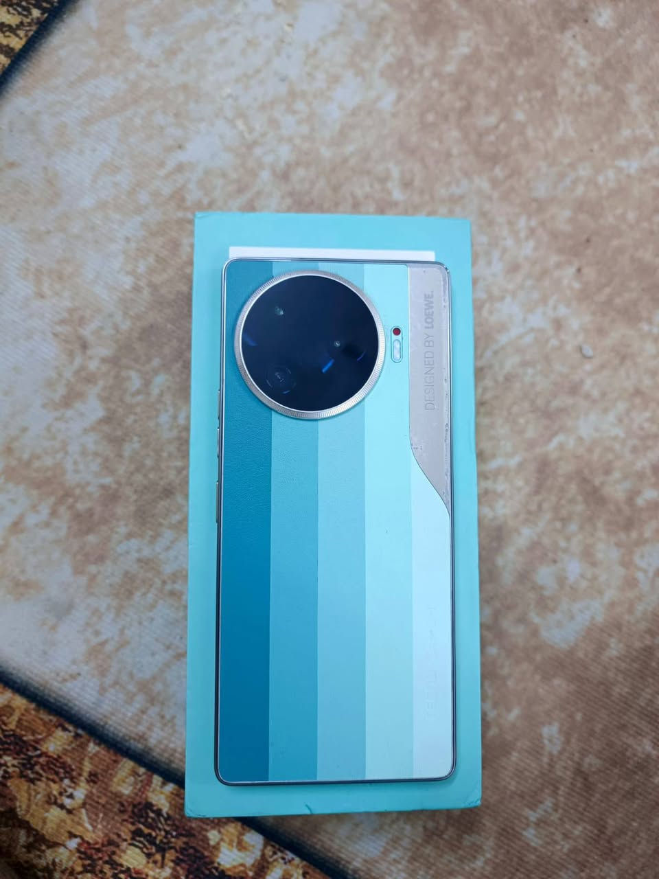 سلام عليكم موبايل تكنو كامون 30 برو 5G كامل مالحقات نضافته 96 البيع سعر 250 وبي مجال الطيبين مستعجل على بيعته ولموشراي لايكسر بسعر رحمه الوالديكم مكاني بصره حي الحسين قرب جامع التقوى ***********
