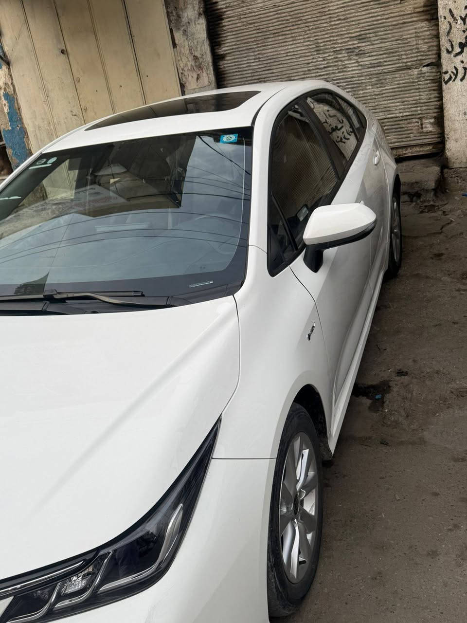 كورلا موديل 24 تجميع صيني ماشيه 17 ألف فول بصمه جلد سلايت بغداد بسمي تحويل ثاني يوم بيها اربع أصابع حافه باب السايق السعر 151 قرب شارع حيفا التواصل رقم(***********]
