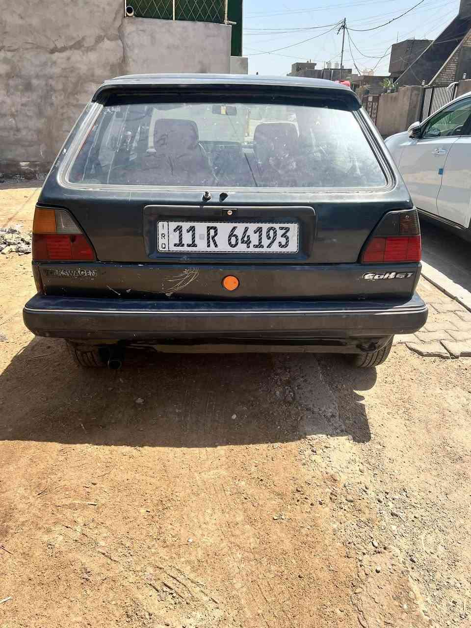 كولف موديل 1991 رقم بغداد أنكليزي كير ومحرك خير من الله الكسر يرادله تعمير سياره كير عادي معروضه ب 22ورقه وبيه مجال للشراي مكاني المحموديه 
للاستفسار 
***********
