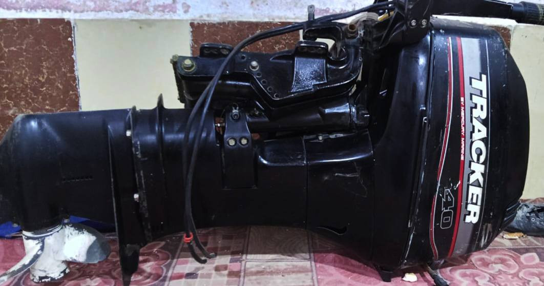 مكينه 40ماركلي مامفتوح لاكير ولا محرك ***********
