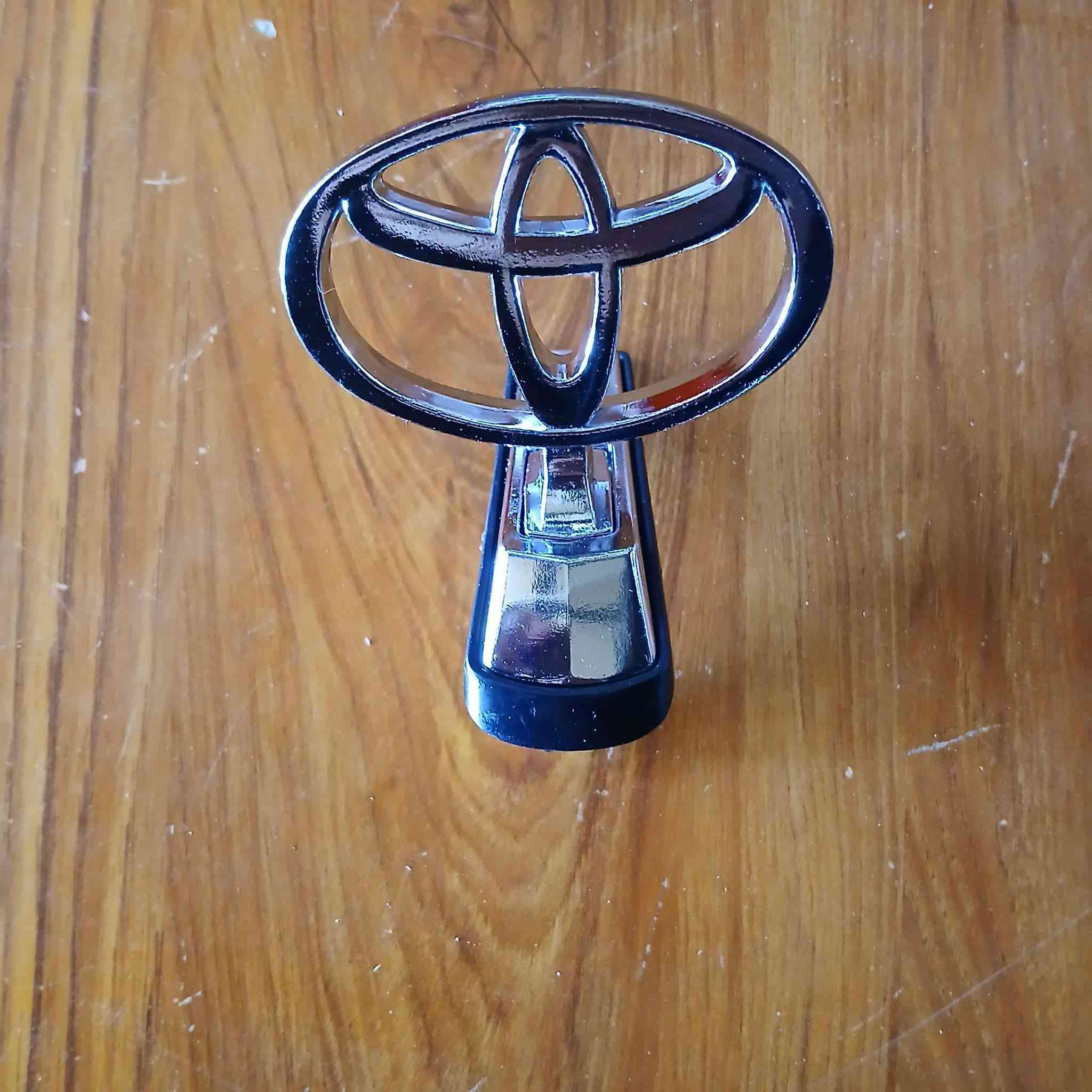 #علامة_بنيد_تويوتا_جمره
السعر وتفاصيل أكثر مراسلة الصفحة خاص أو 
الاتصال ع الرقم ***********
متوفر توصيل محافظات
