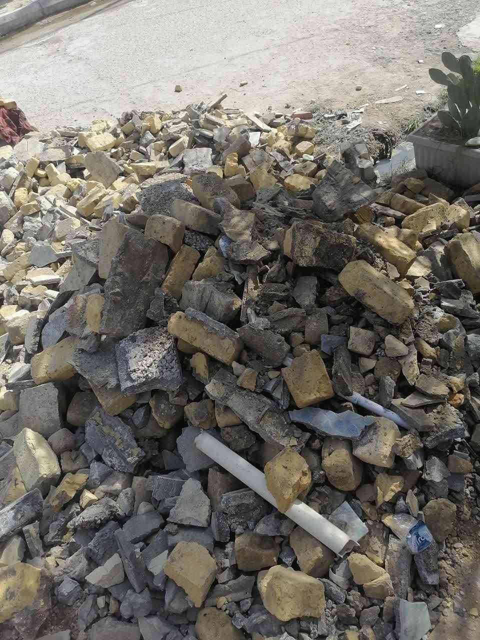 تفليش رفع انقاذ تكشير صب تسليط ونضافة حفر وبنا سبتتنك تدخيل سبيس كلشي نشتغل راسني  وحفر اﻻبي وسحب ماي اسالة اتصل اومراسلة ***********
