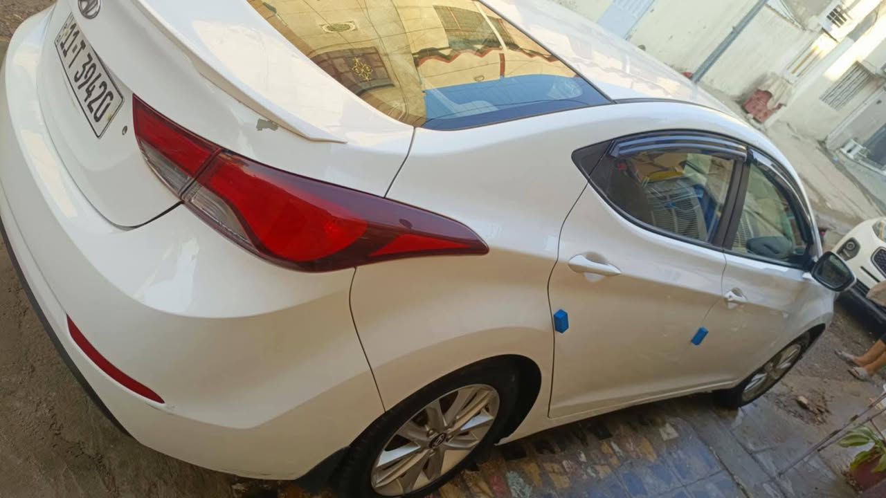 يا الله السلام عليكم
النترا خليجي موديل 2015 

للبيع سياره نضيفه وجديده 

كير محرك كفاله عامه 

سياره جديده عل اخير حبايه

رقم بغداد الجديد تحويل ثاني يوم

سياره ماشيه 69 

سياره كامله مكمله وكل نقص مابيها 

سياره بيها صبغ باب خلفي فقط والباقي كفاله عامه 

سياره صفاحها موس ونضيفه مال جناي 

وكل نواقص مابيها 

سياره تجي وتشوفها أحله من صور 

وسياره شرط السونار كلشي كفاله عده الباب فقط 

سياره نص فول كنشات بيجي جام اوتو لد امامي 

سعر السياره 135 وبيها مجال 

عنوان السياره بغداد حي العدل  

رقم للاستفسار ***********
