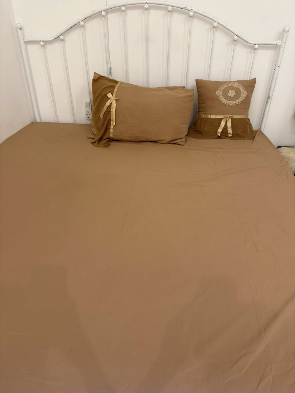 سرير نفرين للبيع 
العنوان/ واسط 
السعر /١٥٠ وبيها مجال


**إذا كنت صاحب هذا الإعلان وتريد حذفه لأي سبب، رجاءا أرسل رسالة إلى الدعم الفني**