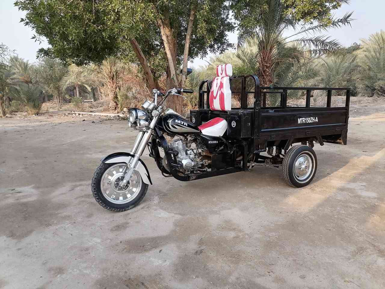 السلام عليكم ستوته للبيع امتيار موديل2019 رقم ابيض سنويه مجدد ا28 محرك جديد كهربائيات كلها شغاله السعره 1950 وبيه مجال مكاني ابو صخير مناذره الرقم الهاتف ***********
