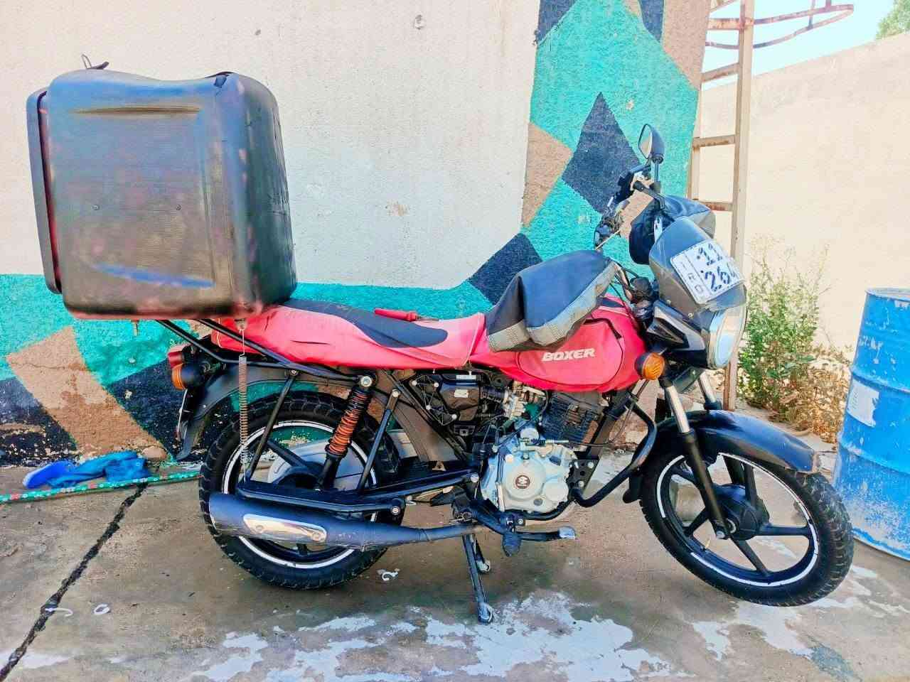 بوكسر 20مرقم نضيفه رقم بغداد سعر 1350 بيه صوت بل مكينه ***********
