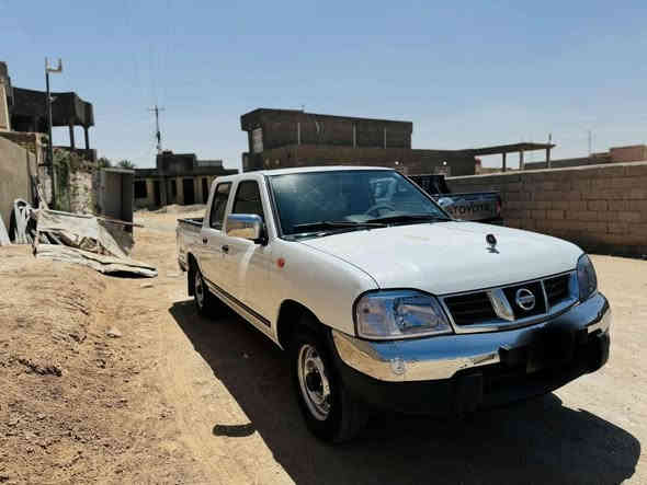 السلام عليكم نيسان 2014 رقم مثنئ دولي سنويه جديده مكينه كير حداديه تخم تاير تبريد تتفه كله شرط بيه رشه صبغ بل الجاملغ لامامي والباقي مكفوله السياره جديده ما عايزه شي السعر136 وبيه مجال للستفسار ***********
