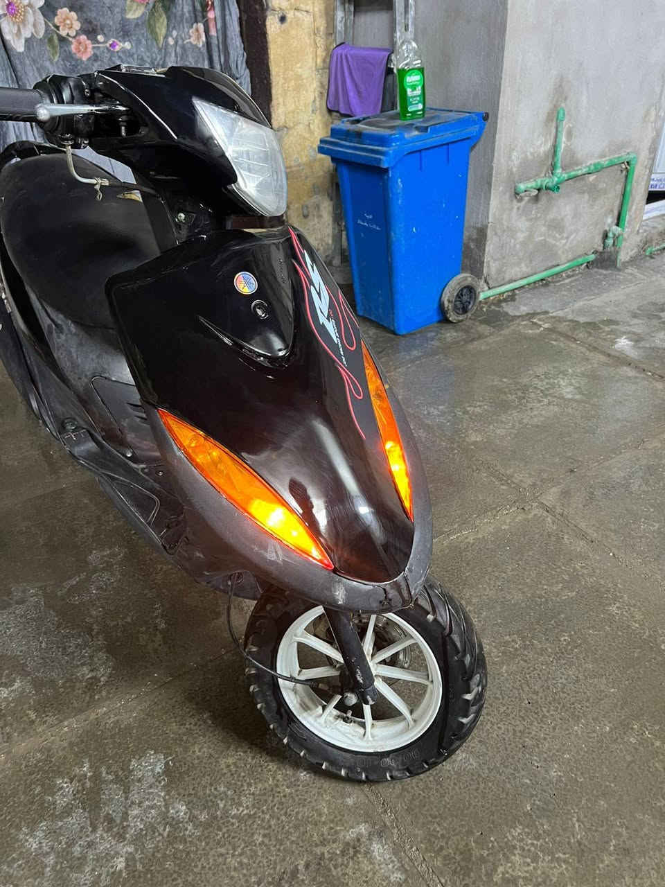 السلام عليكم
ماكس عدله للبيع دراجه حلوه ومرتبة وما ناقصة شي كامله نقصة بس هندر غير هذا الشي مابيه الدراجه تنكر سويج  وتطلع بيه دبل خلفي رياضي صالنصه اف ام السعر 425 وبيه مجال للطيبين مكاني بغداد الدورة رقمي واتساب ***********
