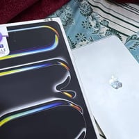 آيباد M5 • شاشة 11 انش • ٢٥٦ جيجا