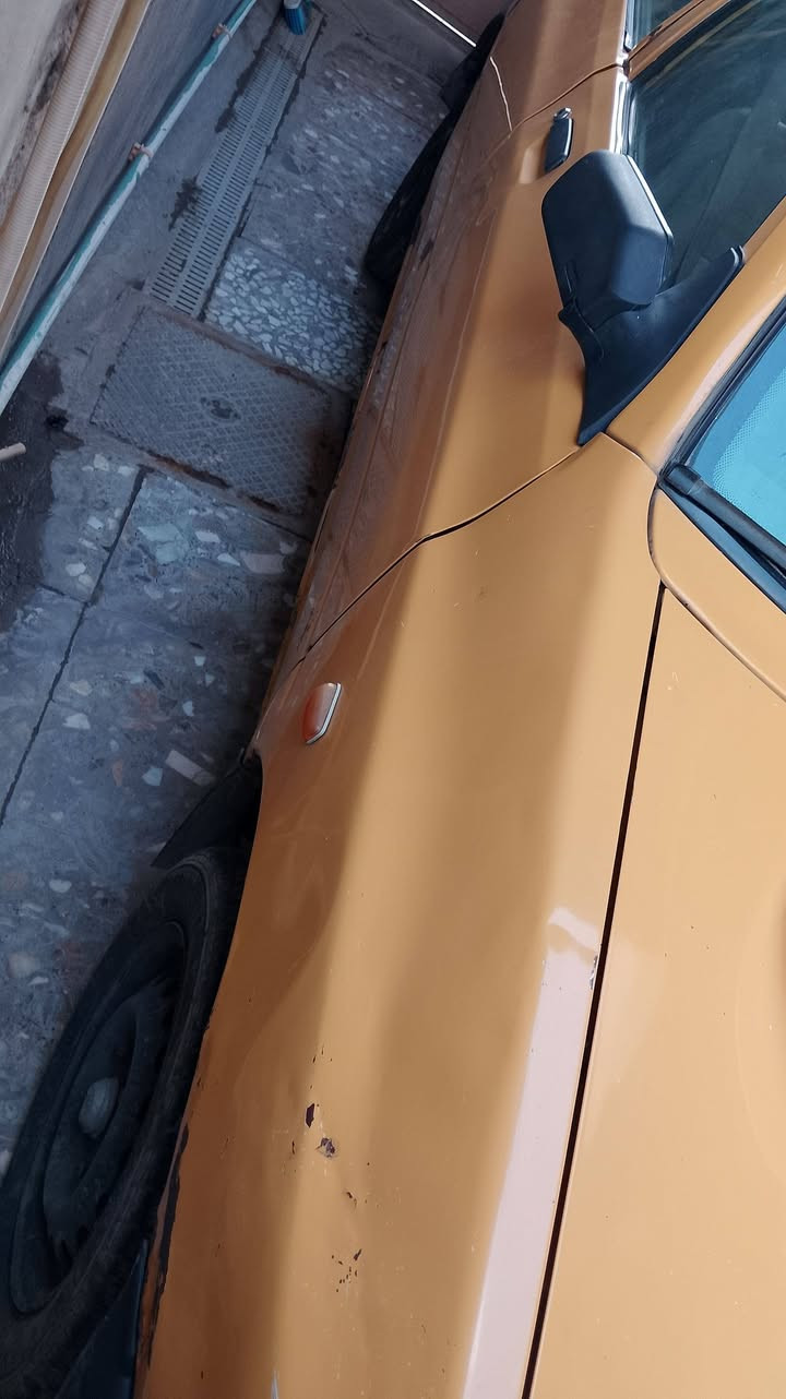 السلام عليكم للبيع سايبه 2015 كير ومحرك مكفول علماً ان
1_(المحرك مازده ياباني )
2_( والصدر تمام )
3_( والكشر مبدل جاملغ )
العنوان بغداد الكماليه  
لتواصل 
***********
