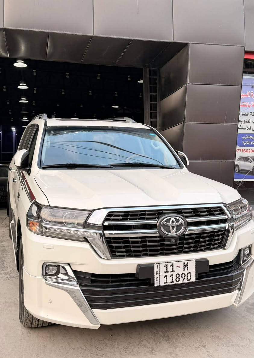 لاندكروز 2021 بحريني v8
 لون ابيض رقم بغداد كفالة عامة
 ماعدا الجاملغ الأمامي جهة الصدر بي 
بارد السيارة ماشية 145 الف
فول فول مواصفات شاشة كبيرة لمس كاميرا 
حاسة رادارات كشن جلد كشن كاراباي بصمة 
 تشغيل عن بعد تحكمات ستيرن بلتوس اوكس
 كار بلي أوتو ستوب للتحذيرات تبيرد مركزي
 تحديد سرعة محرك 8 سلندر
رقم صاحب سيارة ***********
