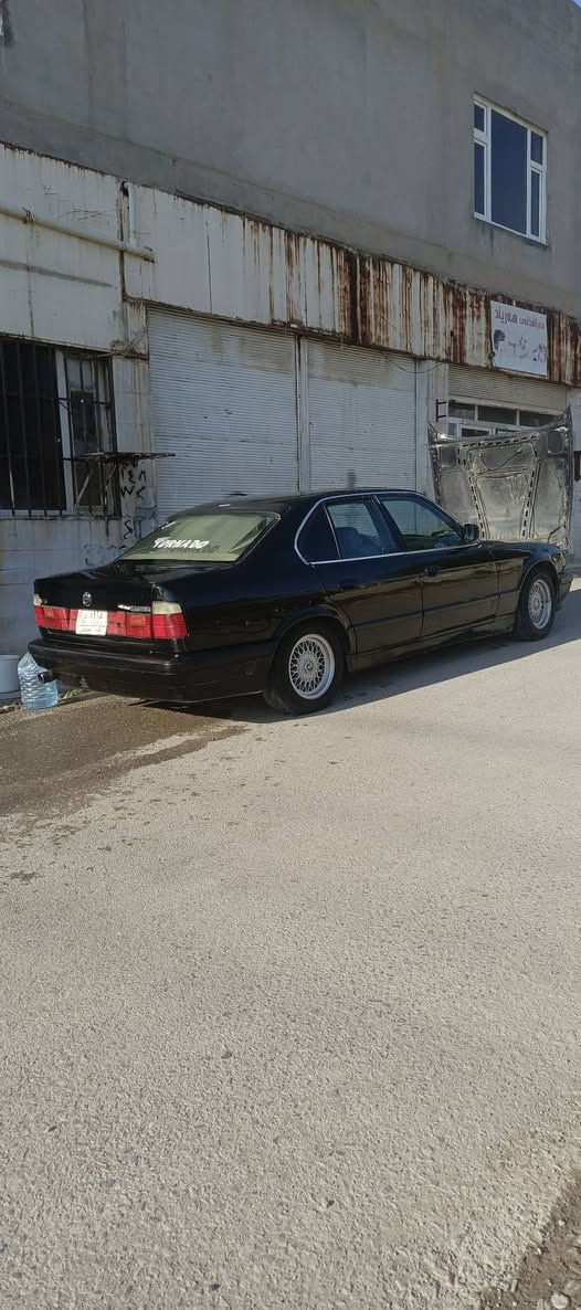 سەرەتابەناوی خوایگەورە bmw 520 گێڕعادی مۆدیل 1992سەیارەکەفوول فوولەتەنهاگێڕی عادیەبۆ520بیستیش عادی مەرغوبترە سەیارەکەچرکەلەگینیانیە گشت گیانی بەشەرت بەوشەرتەئەیفرۆشم لەگێڕی سێش ڕێک نەبێتەوە سەیارەکە ڕەقەم بەغدایە بەشەرتی وەکالەت بەیانی بڕۆبیکەبەناوی خۆتەوە دەعموولێدراوی نیە پێش پانە لایت ئەڵقەوعەدەسەیەکامل  سڵایتە کوشن جلدووهیتەرووسیاحیە پەردەی بیلادە جامەکانی فۆتۆیە چوارجام کارەباوئۆتۆیە تەبرید کامل ئەشیای پێوەیەتەنهاقایشی نەقسە چوارتایەوویلی مشەبەکی لۆکی لەسەرە کامل مکەبەرەی بیلادی ئیشەکەبەتویتەرەکانیشەوە ئاوێنەگوێبەرخوکارەبایە مەزبووت یەک گڵۆپ نیەلەم سەیارەیائیش نەکات کارەبایاتی کامل بەشەرت یەک مانگ داینێ قەترەئاگرنادزێ بەشەرتی فەحس گێچەکانی کامل ئیشەکات گێچ ئەڵقەیە بیلاد گێڕعادیە  شوێنم سلێمانیە گۆڕینەوەش ئەکەم لەسەردڵگرت لەگەڵ مستەواخۆیانەک ئۆپڵومازدا چاوی منن ژ.م *********** السليمانية, العراق
