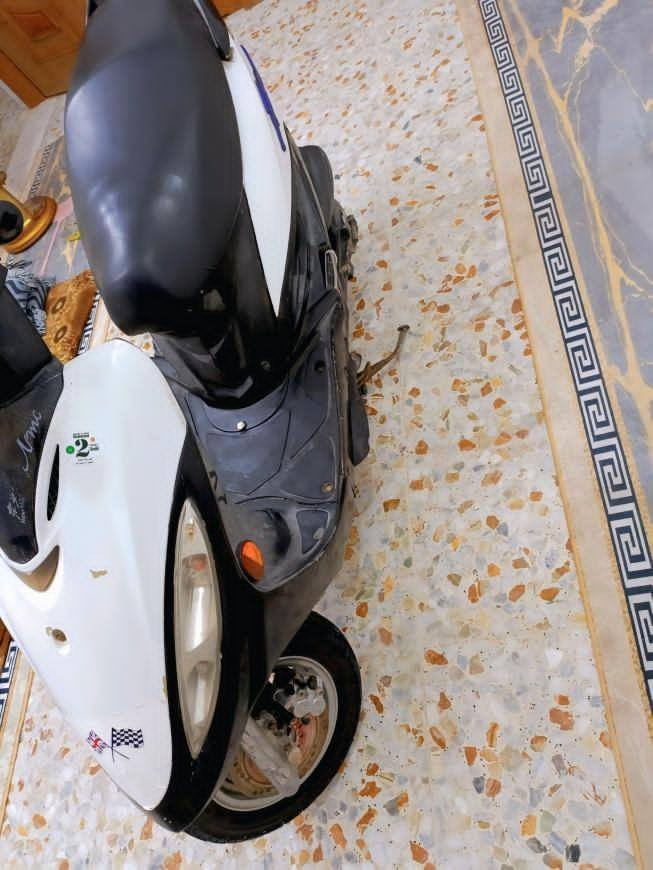 السلام عليكم كامكو جي فور دراجة بلادية كله مختمة ماكو شي بيه مامختوم مكفوله الدراجة سلف هندر شغال زوج تايرات جدد كهربائيات كلشي شغال بيه السعر 500 وبيه مجال قليل


**إذا كنت صاحب هذا الإعلان وتريد حذفه لأي سبب، رجاءا أرسل رسالة إلى الدعم الفني**