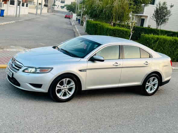 سلام عليكم
*********** 
سعر ( 110 ) قفل 
~~~~~~~~~~~~~~~~~~~~~
من رخصة الادمن المحترم 
اخوية اقرا تفاصيل قبل مااتخابر 

فورد تورس موديل ( 2012 ) ، رقم سليمانية الدولي بسمي 
بدون صبغ بدون تبديل 
سونار ناشرة وية صور 
كير و محرك ممفتوح ع وضع شركة 
.................................
محرك( 6 ) سلندر 
كير اوتو 
تبريد تدفئة شغال 
حساس خلفي 
لايتات زنون اصلي 
جامات صفاح كهربائي شغال 
كشن كهرباء 
تحكم استيرن 
اربع جامات كهربائي شغال 
كهربائياتة كلة شغال 
كود ع باب 
باتري جديد 
صدر امامي خلفي جديد 
شرط تحويل او وكالة 
رقم و سنوية جديد 
--------------------------------
مكان سيارة ديالى خانقين 🏠
