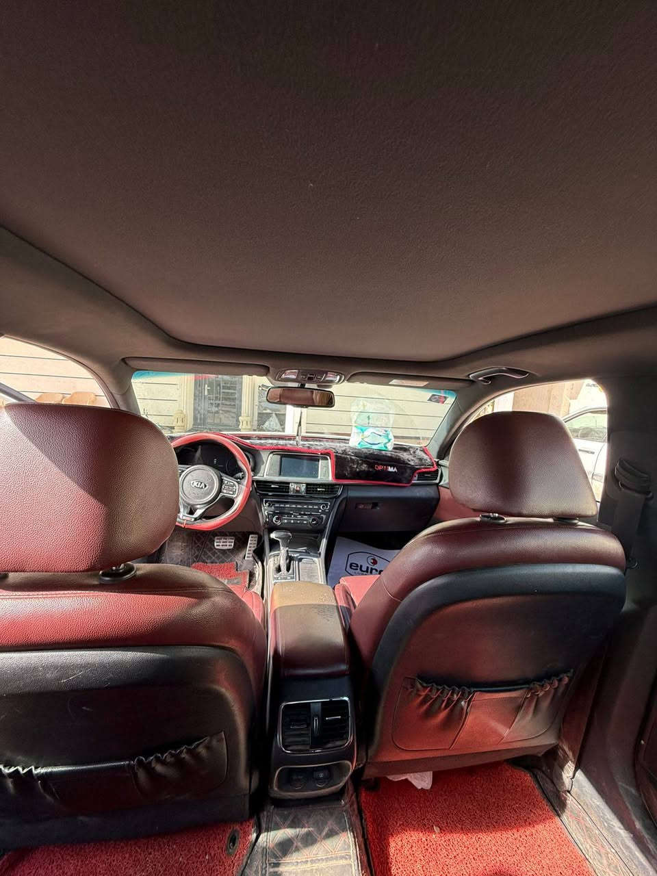 السلام عليكم ورحمة الله
كيا اوبتما 2016 فئة  جيتي لاين 
فول مواصفات 1/1 وكالة خليجي مكفوله بيه صبغ بل بنيد لامعجون ولا بارد
ماشيه 105 الف حقيقي 🛡🟥
مكينة 2400 
ــــــــــــــــــــــــــــــــــــــــــــــــــــــــــ
المواصفات....
1-اللون ابيض صدفي 
2-تبريد قطعتين منفصل 
3-بانوراما 3حركات 
4-ستيرن شكل رياضي D sport 
5- 3 انظمة سبورت للقيادة
6-تدفئة ستيرن هيتر 
7-شفتات ستيرن
8-تحكم ستيرن 4 جهات 
9- 4 كامرات مع GPS
10-جلد قرميدي اصلي تطريز 
11- كشنات كهرباء السايق والصدر
12- تخزين 2وضعية ميموري كشن 
13-تدفئة وتبريد كشنات امامي
14-تدفئة كشنات خلفي
15-حساس امامي خلفي
16- كشنات جلد لون ماروني
17-زراك لايت
18-لد امامي خلفي ليزر
19-لايت زينون ناصي عالي متحرك مع حركة الستيرن واظهار النقطة العمياء 
20-رادار جاني تنبيه عند اقتراب سيارة من الخلف والجوانب 
21-ايرباك عدد 8
22- 3انظمة قيادة ايكو سبورت اعتيادي
23-نظام ABS بريك
24- مانع انزلاق
25-نظام AUTO HOLD نزول منحدرات
26-بصمات عدد 3 مع الصندوق 
27-الصندوق نظام ذكي فتح الجنطة عند الاقتراب من السيارة 
28-شاشة 8 انج لمس notification 
29-بوصلة تحديد القبلة والخرائط  وتحديد الموقع والملاحة
30-سماعات عدد 10 
31-بلوتوث مع حساس الصوت اذا كان مرتفع عند الكلام ينخفض
32-نظام الصوت  سستم harman/kardon  مع سبوفر مضخم صوت عدد 2
33- هاند بريك بصمة كهرباء
34-بردات خلفية اصلي
35-نظام شحن الهاتف لاسلكي
36- ضوء ابيض داخلي 
37-مري كهرباء شفط قلابة مع ضوء إشارة 
38-الماسحات حساس تعمل عند الأمطار
رقم بغداد الجديد كلش حلو
السعر165 وبيها مجال الطيبين 

رقم التليفون  ***********

‪
