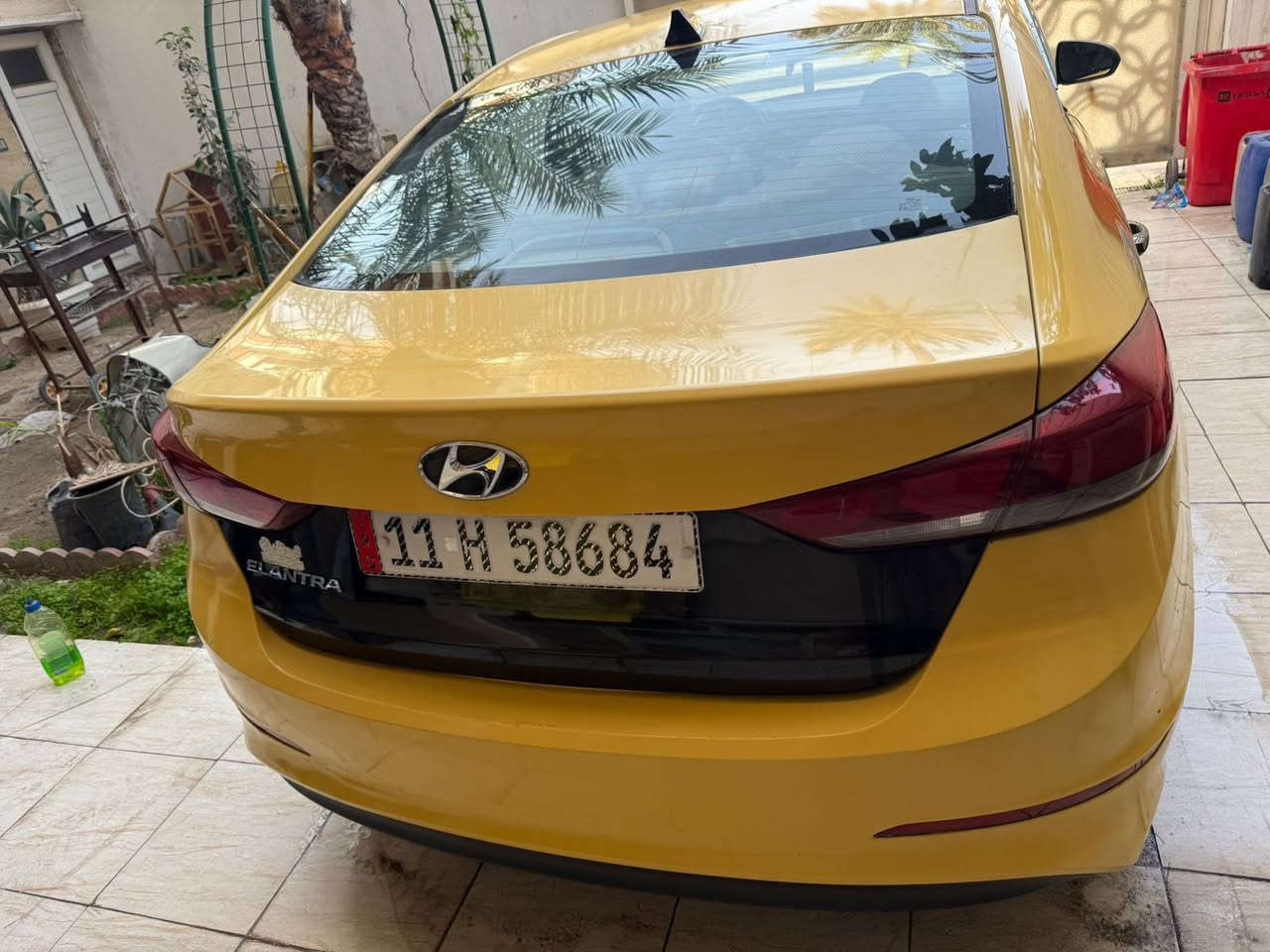 سلام عليكم اخوان النترا 2018 صور الحادث موجوده سياره جاهزه رايدها 125 وبيها مجال مكاني بغداد الجوادين اتصال او واتس اب موجود ***********
