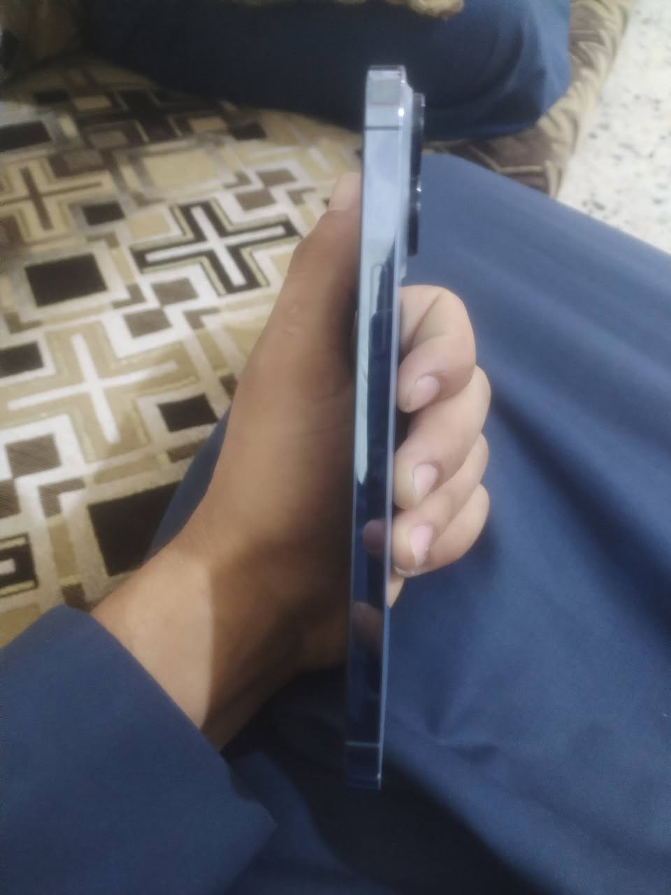 ايفون 13برو ماكس تك
ذاكره 128
بطارية 81
السعر 650 وبيه مجال للطيبين ***********،،***********
