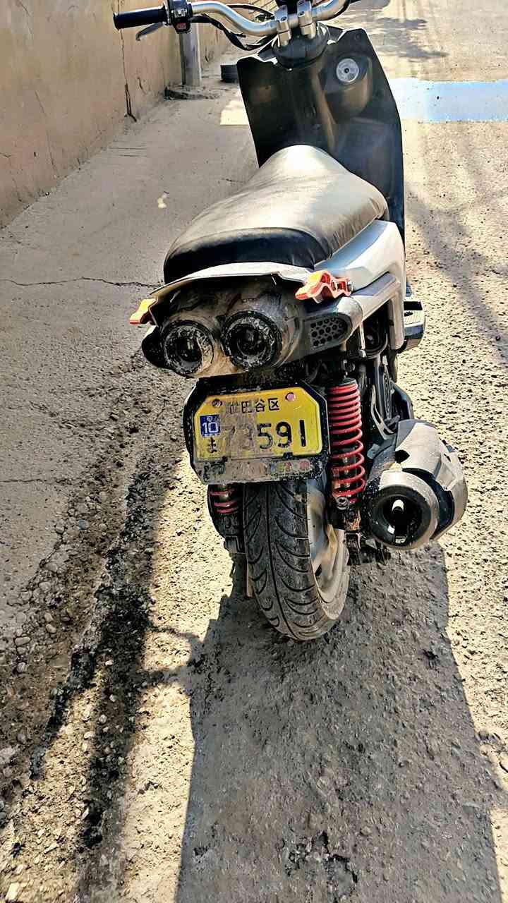 سلام عليكم دراجه البيع
مامفتوح برغي منها دراجه بلادي 
افحصها قبل لا تاخذ السعر بواحد 
العنوان بابل المسيب حي الزهراء 
أي ستفسار خاص


**إذا كنت صاحب هذا الإعلان وتريد حذفه لأي سبب، رجاءا أرسل رسالة إلى الدعم الفني**