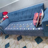 ١٠ مقاعد • كاونتر • مترين ونص