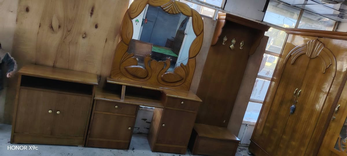 سلام عليكم غرفة صاج عراقي كاملة ما بيهة اي نقص المكان المفرق سعر خاص تواصل خاص او على الرقم ***********
