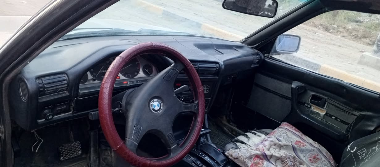 للبيع زعره محرك وكير جدد  فتحه حداديه نضيفه رقم بابل الماني
يرادله ترتيبات بسيطه بريكه ضعيفه وغرفه يرادله ترتيب 
سعر 38 وبيه مجال بيع او مراوس حسب القناعه 
مكان كربلاء الحسينيه ‏‪***********‬‏
