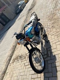 للبيع • تفاصيل خاصة • غير محدد