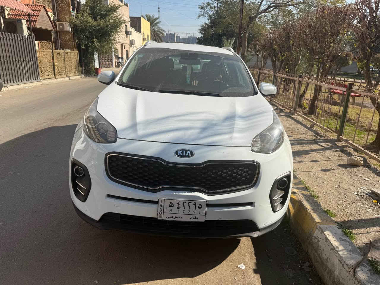 � للبيع سبورتاج خليجي 2017
نظيفة جداً، بدون ضربات
فقط شخوط بسيطة

🔹 مواصفات عادية
🔹 ماشية 68 ألف كم حقيقي
🔹 جاهزة للفحص

💰 السعر: 177 ورقة
📞 البيع جاد – مراسلة أو اتصال
*********** بغداد, العراق
