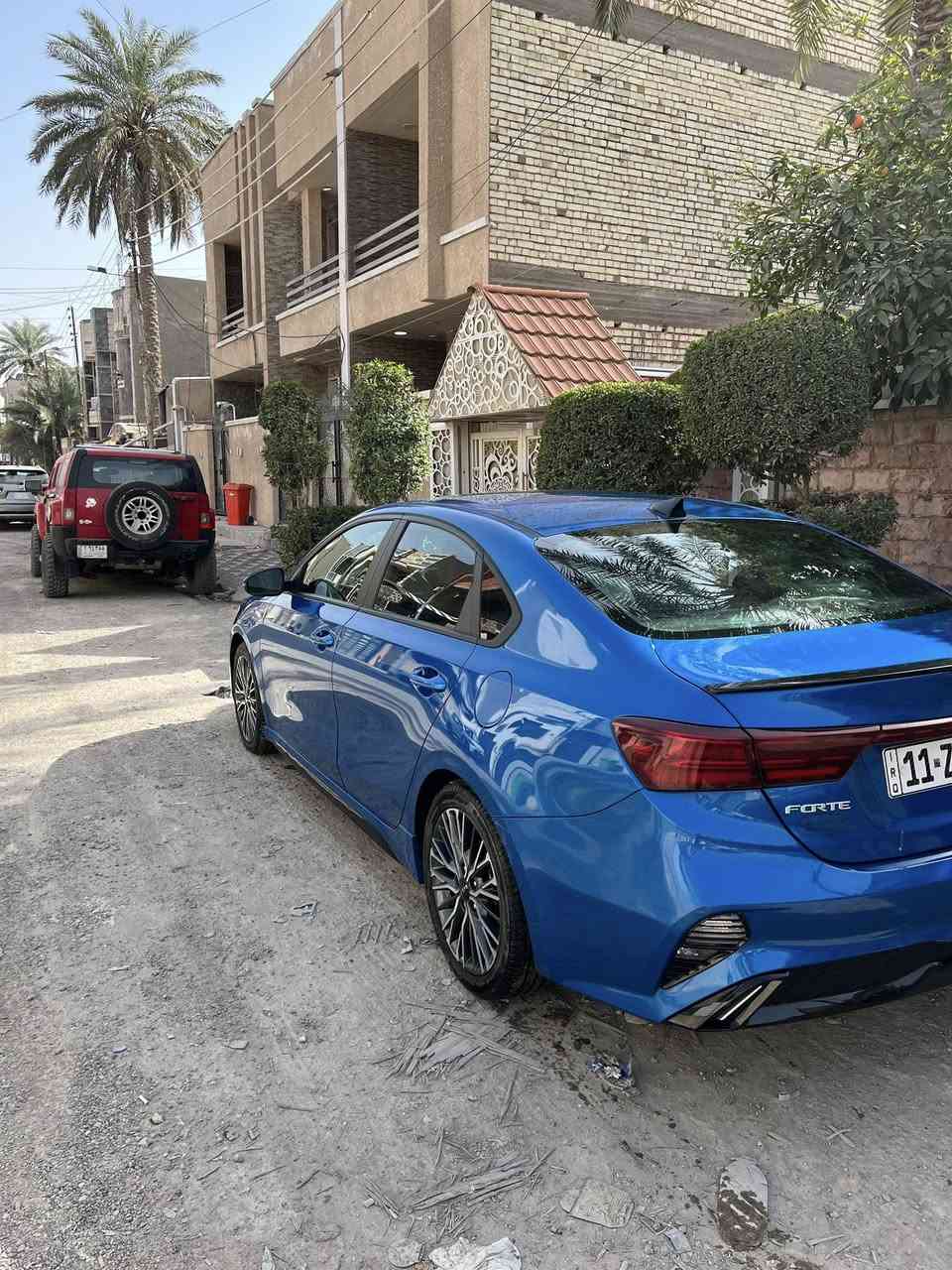 السلام عليكم
كيا فورتي جي تي لاين 
ماشيه 41 الف كم 
موديل 2023
رقم بغداد
المواصفات فول GT line
رادار امامي توقف ذاتي + تحديد مسار
رادار جانبي 
بصمة تشغيل مع بصمة ابواب 
كشنات جلد مع بصمة GT lineمع تطريز 
لايت لد 
بك لايت لد مميز 
حساسات خلفية للتنبية عند الرجوع  + توقف ذاتي
اضواء ترحيب عند الاقتراب
كروز تثبيت السرعة
ستيرن رياضي حرف (D)
 ثلاث وضعيات قيادة (نورمل + سمارت + سبورت)
شاشة كبيرة  8 انج + GPS+ بوصله + كامره خلفية دواره 
محرك 2000 دوش
ضررها الجاملغ عكس السايق مبدل ومصبوغ  
مكاني بغداد
***********
