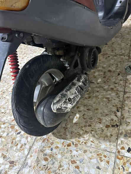 للبيع دراجة بطه نضيفه كامله تخم تايرات جدد نقصهه شوته وباتري دراجة كوم حديد ((((#طافيه))))) جاي امشي بيهه طفت فجئه لحد  يكلي شبيهه كوم حديد تحمل وتروح سعر 150 وبيه مجال #العنوان #بغداد #بلديات رقمي *********** مو شراي لا تعبني
