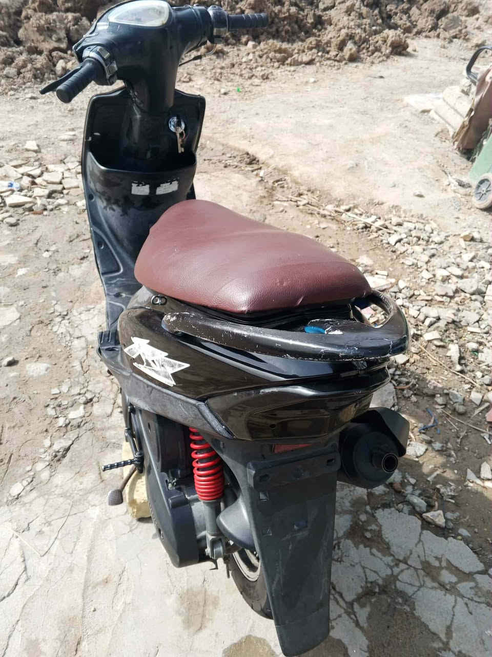 سلام عليكم دراجه ماكس عدله البيع ب500وبيه مجال مفتوحه بس ولفات شرط دراجه ناعمه بل مشي ونضيفه كهربايات وي البريك هندر واحد تشتغل كفرات اصليه مختمه صالنصه رياضي تواير جلاتين مكان ناصريه مركز


**إذا كنت صاحب هذا الإعلان وتريد حذفه لأي سبب، رجاءا أرسل رسالة إلى الدعم الفني**