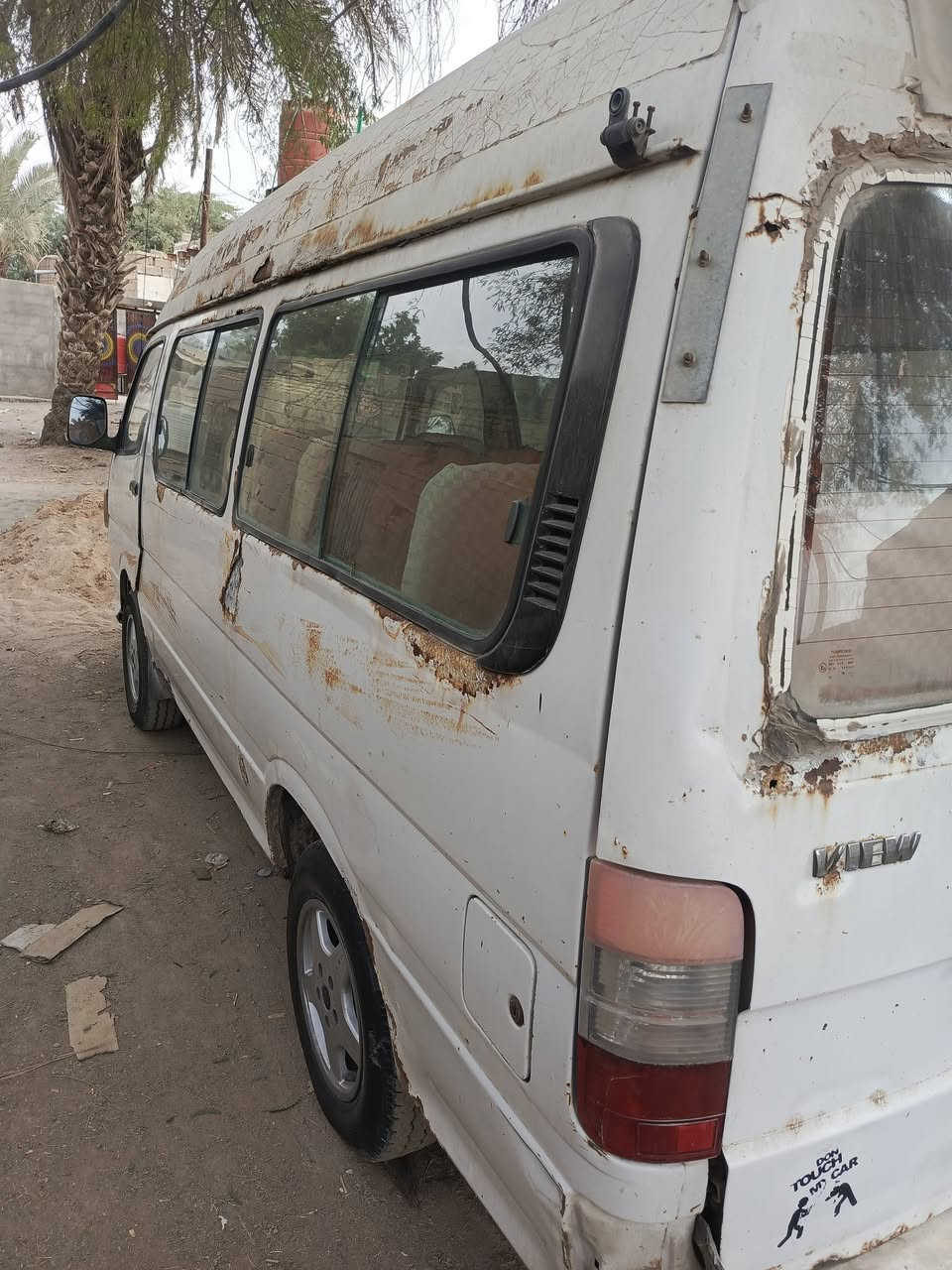 فتون 2008 سنوية منتهية ب 23 راعيها موجود بلتنومه تحويل ثاني يوم
محرك ونجي نشط  
كير جديد توه شاده
تخم تايرات جدد
كشنات نضيفه
السعر 14 ورقة وبيها مجال للشراي
مكاني البصرة الهارثه 
*********** بي واتساب
