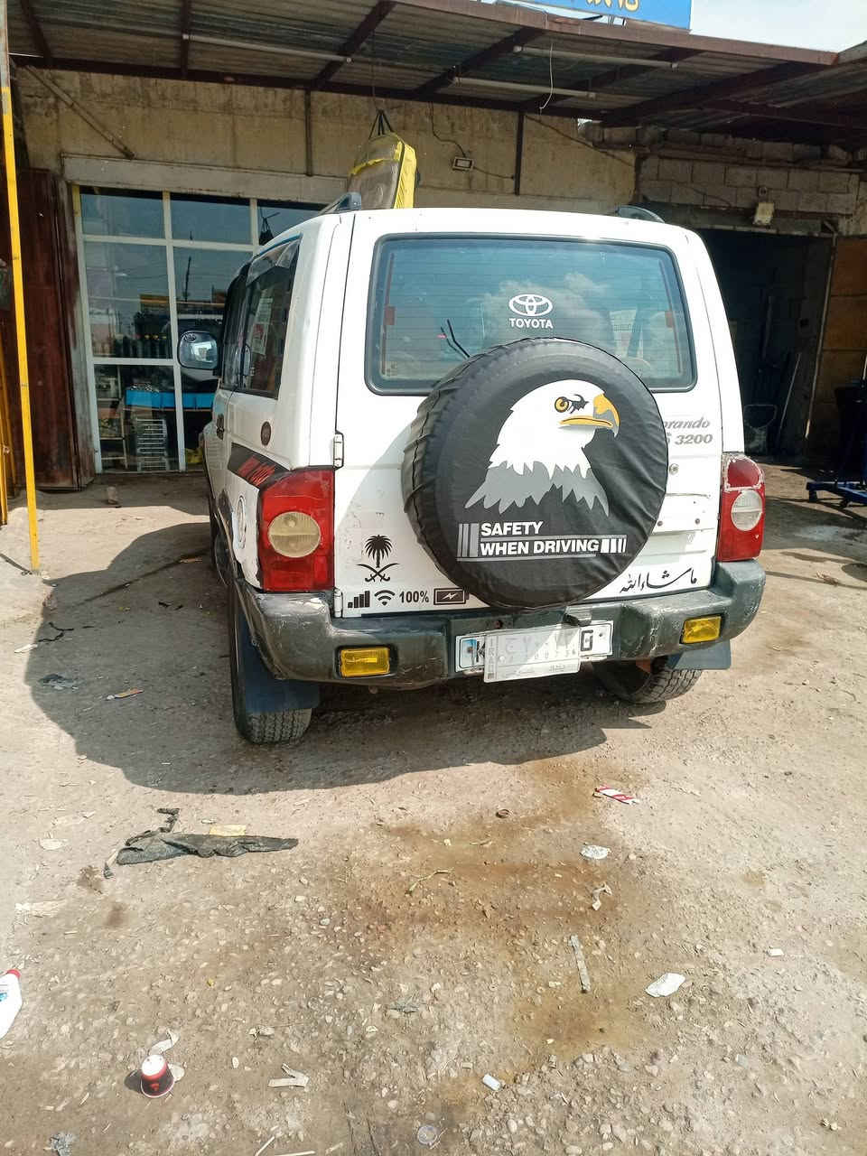 السلام عليكم ساسوكي موديل 99 للبيع سنويه 27 محرك وكير خير من الله محرك بطه فيفتي تخم تاير تبريد ثلج 35 وبيها مجال بسيط عنوان بغداد ***********
