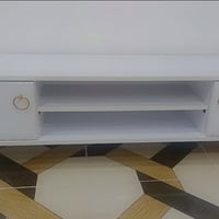 ميز تلفزيون • جديد • ما بيه عيب